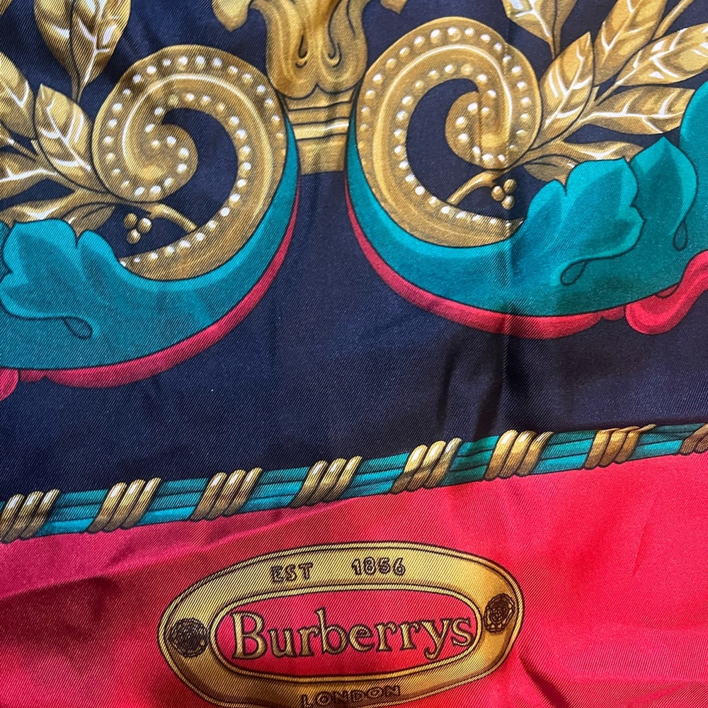 Vintage BURBERRY 100% Silk Scarf red and blues horse - Picture 5 of 7